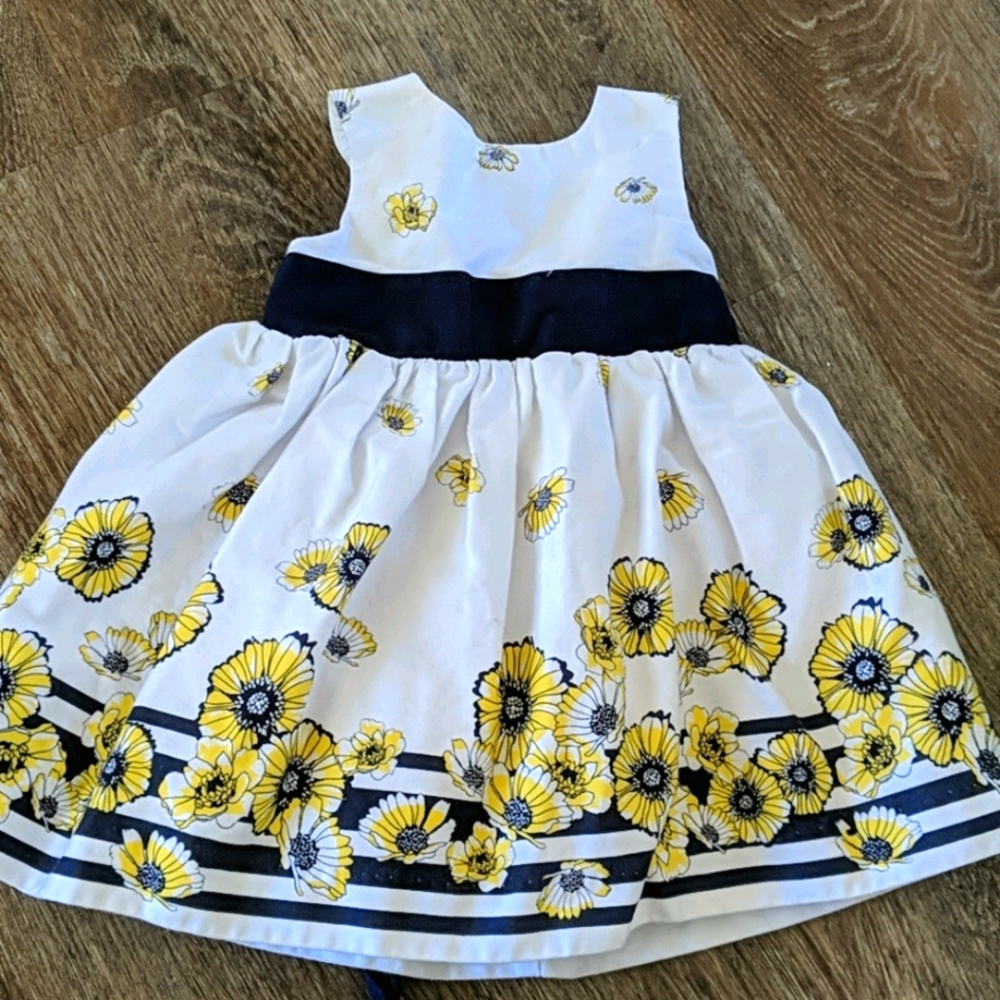 Hartstrings White, navy and yellow dress